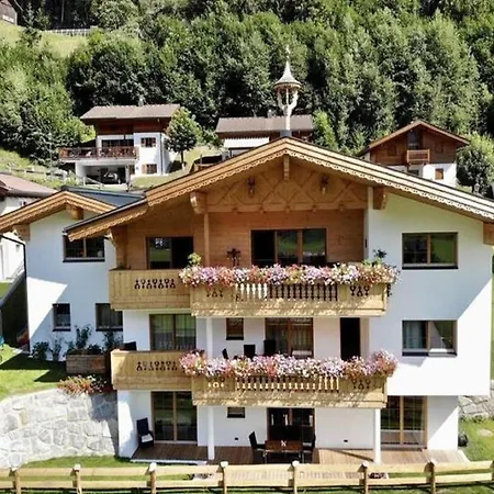 Апартаменты In Wald Near Zillertal Arena *